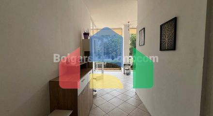 Офіс в житловому комплексі