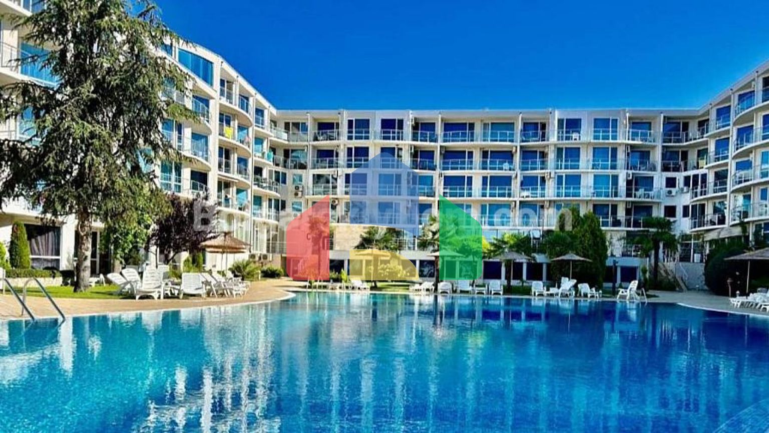 Трикімнатна квартира в Атлантіс