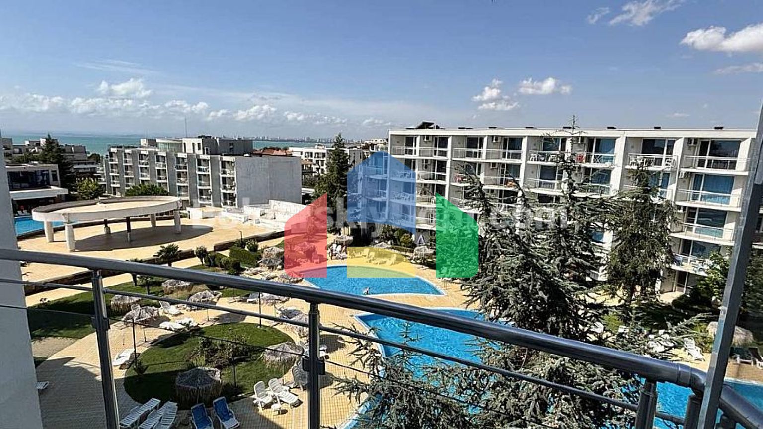 Трикімнатна квартира в Атлантіс