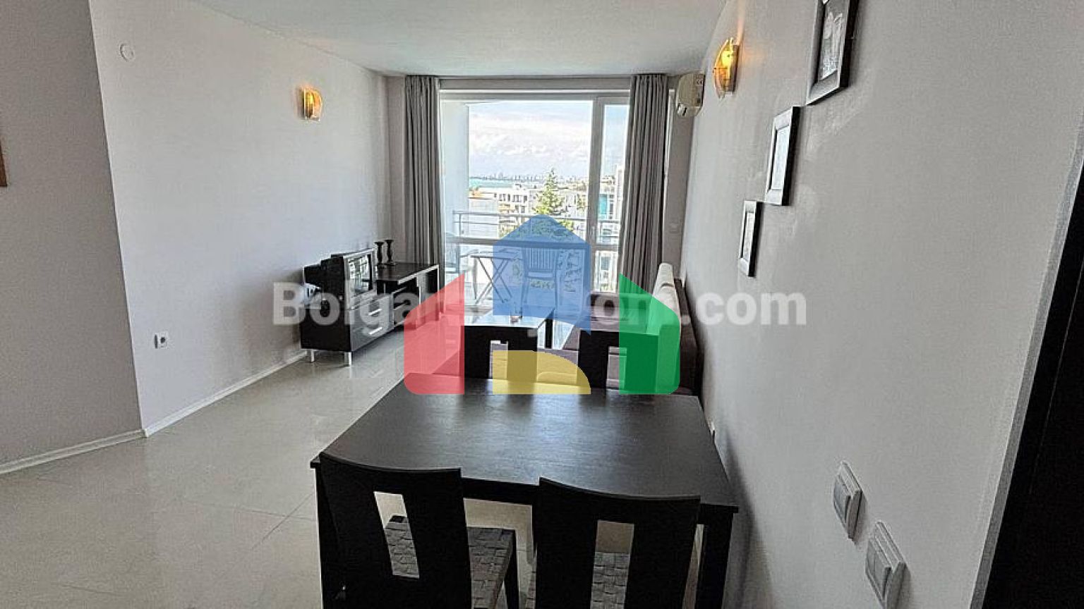 Трикімнатна квартира в Атлантіс