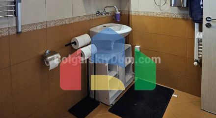 Будинок в Тристиково