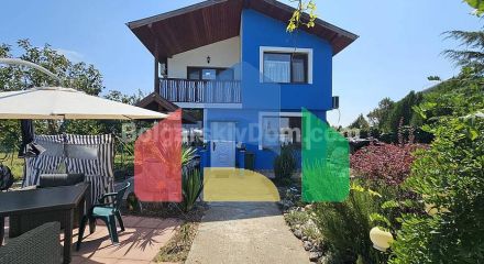 Будинок в Тристиково