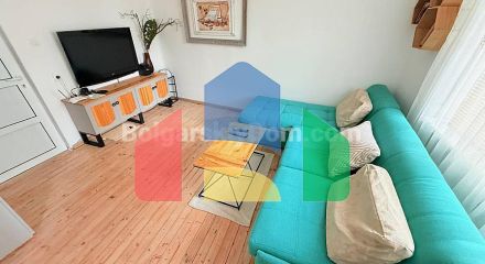 Будинок в Средець