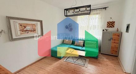 Будинок в Средець