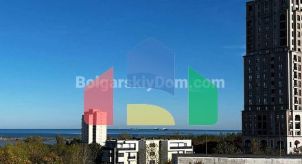 Трикімнатна квартира в Зорниця