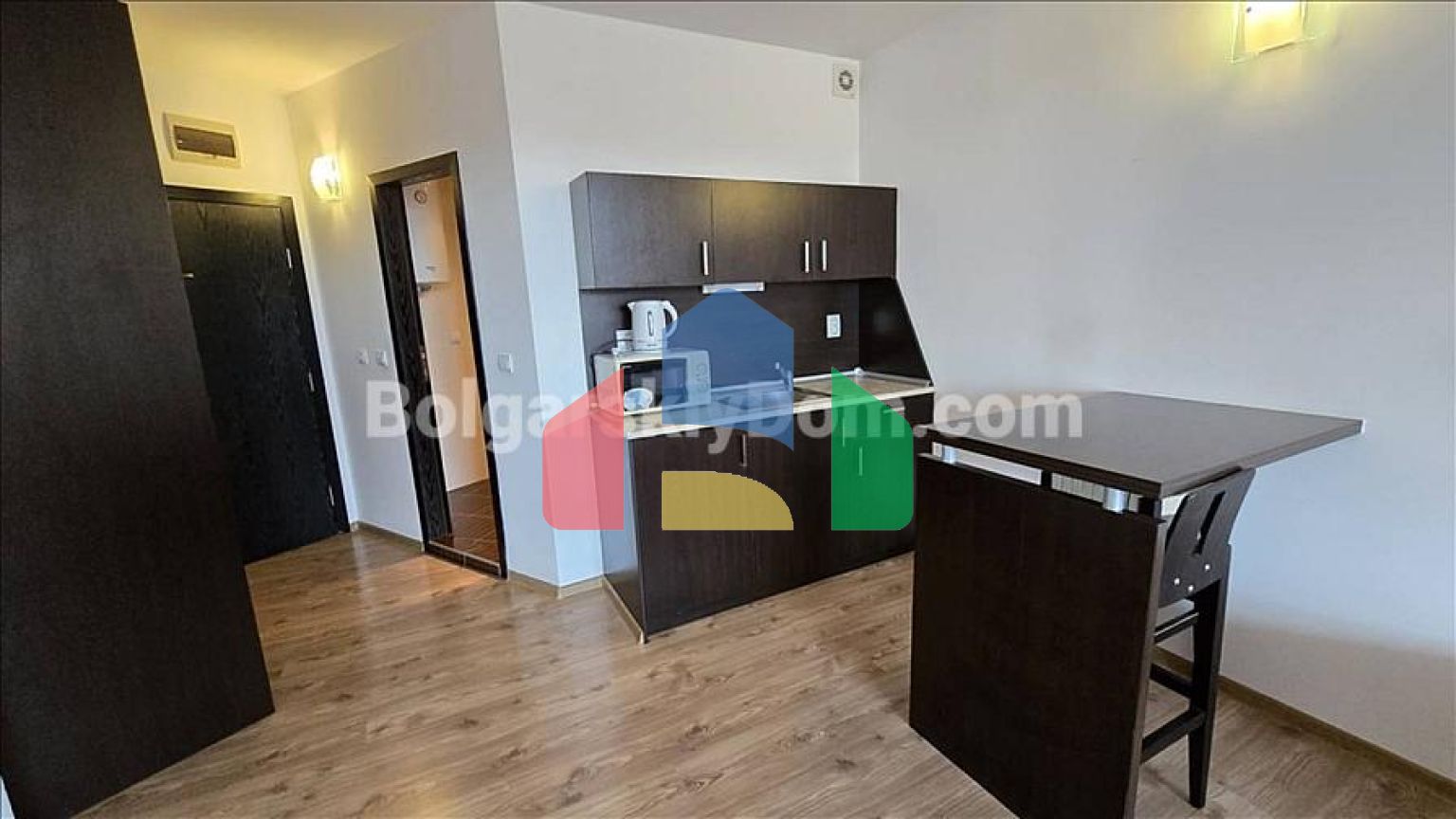 Квартира-студія в Атлантіс