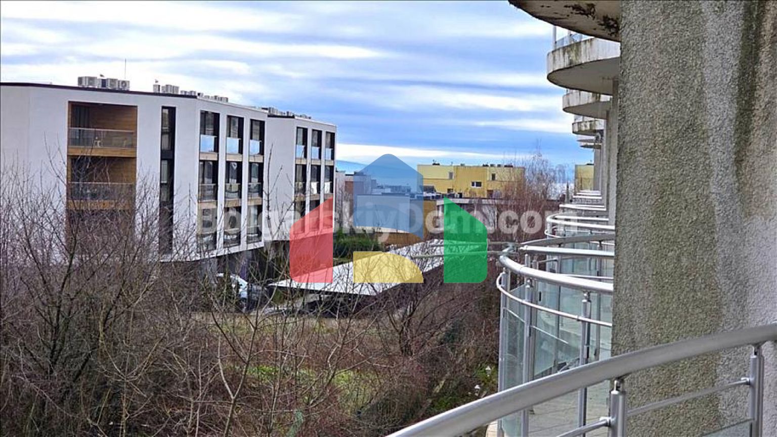 Квартира-студія в Атлантіс