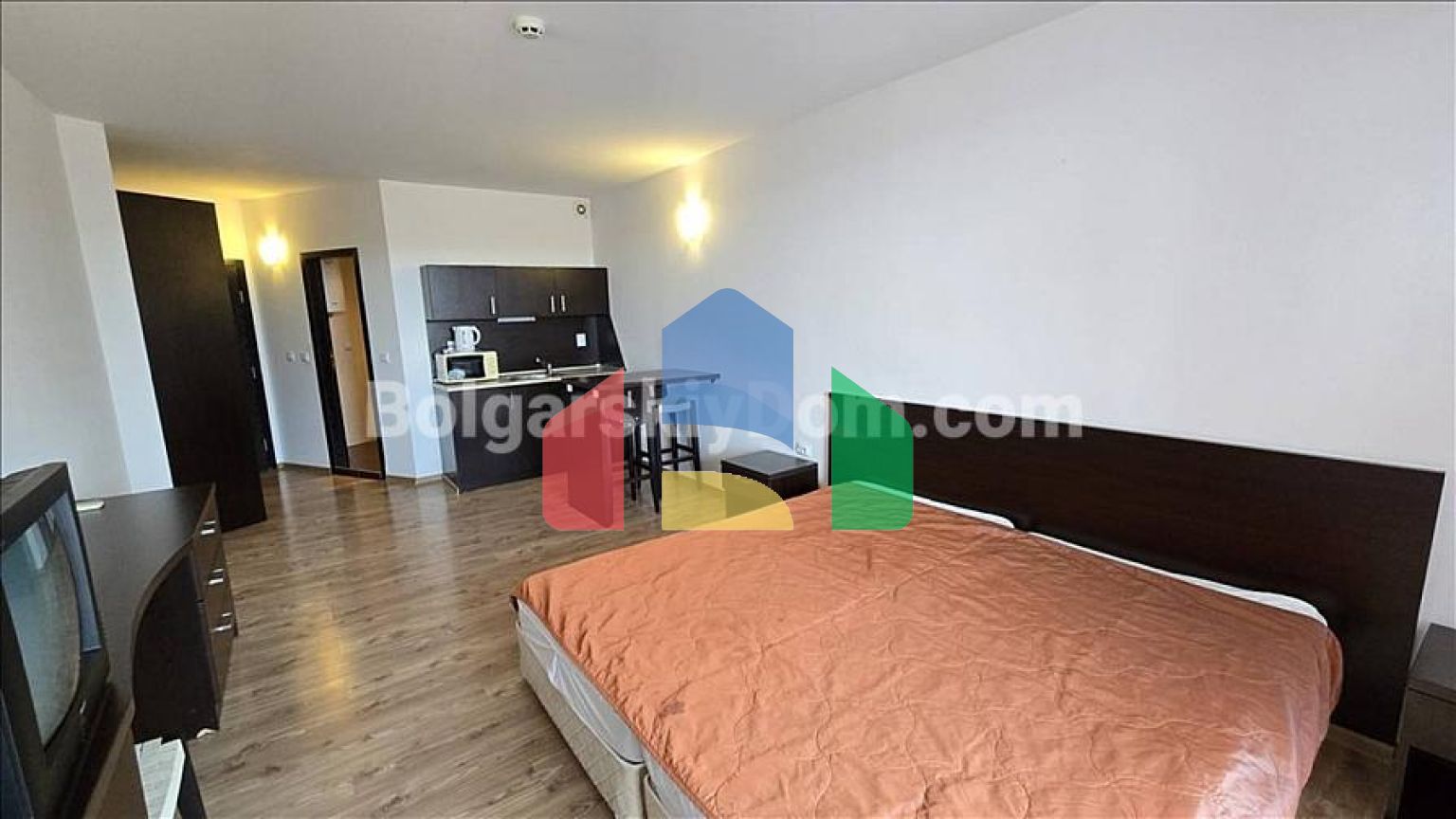 Квартира-студія в Атлантіс