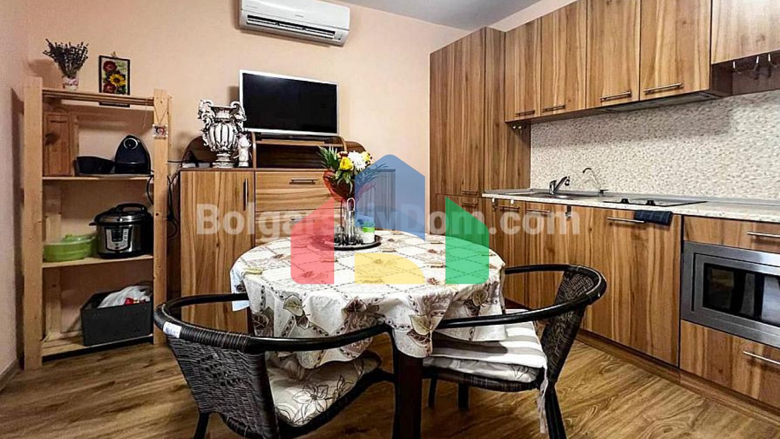 Двокімнатна квартира в Пайнс Біч Резорт