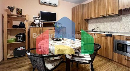 Двокімнатна квартира в Пайнс Біч Резорт