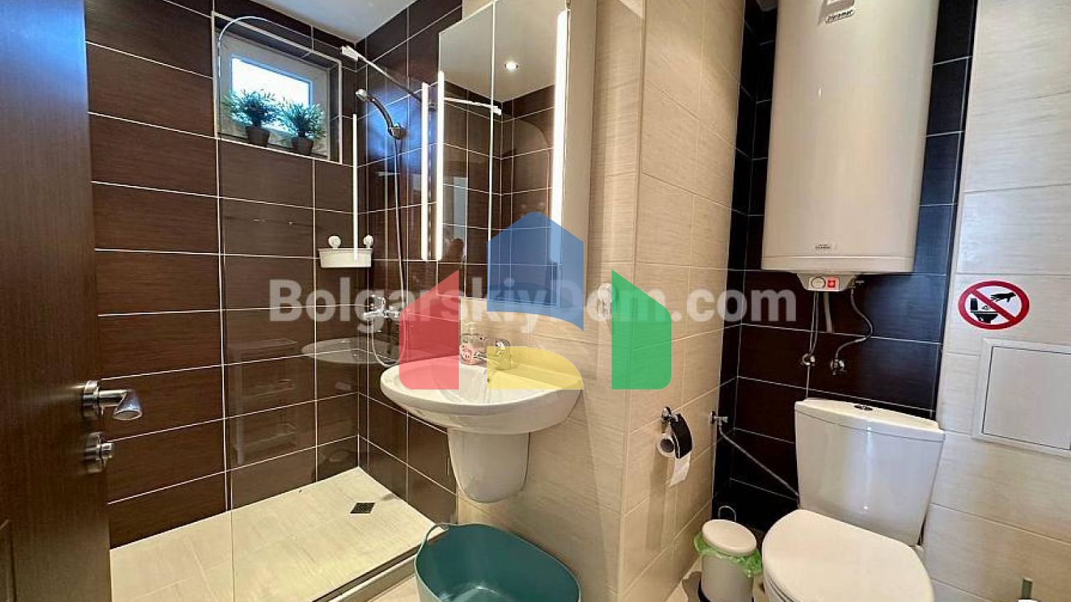 Трикімнатна квартира в Пайнс Біч Резорт