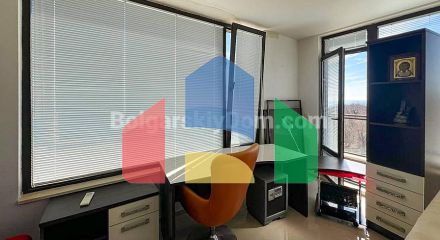 Трикімнатна квартира в Бялі