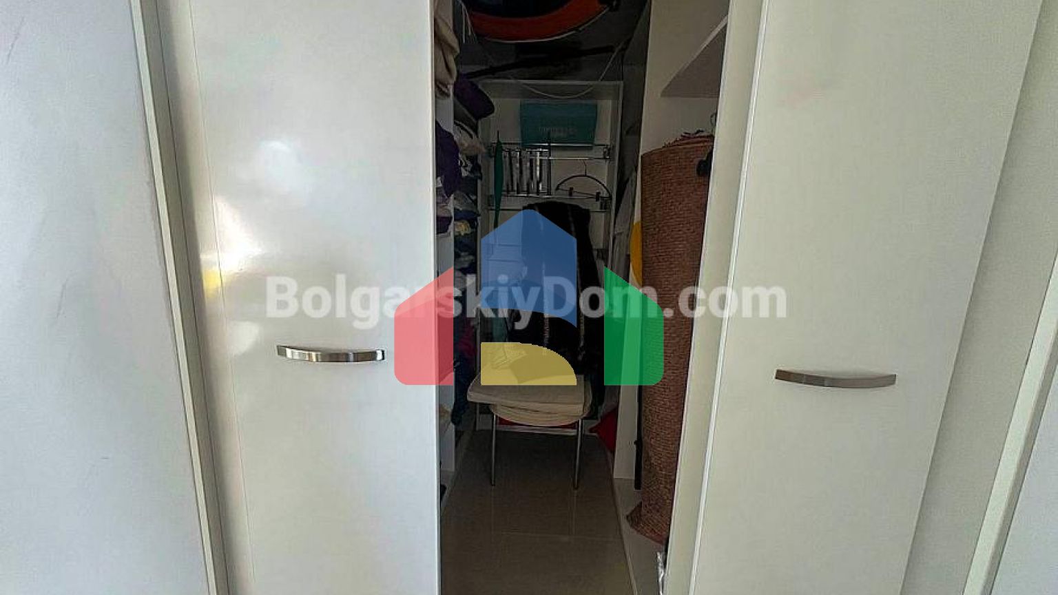 Трикімнатна квартира в Бялі