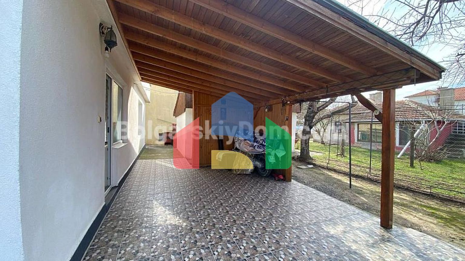 Будинок в Бялі