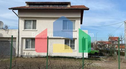 Будинок в Бялі