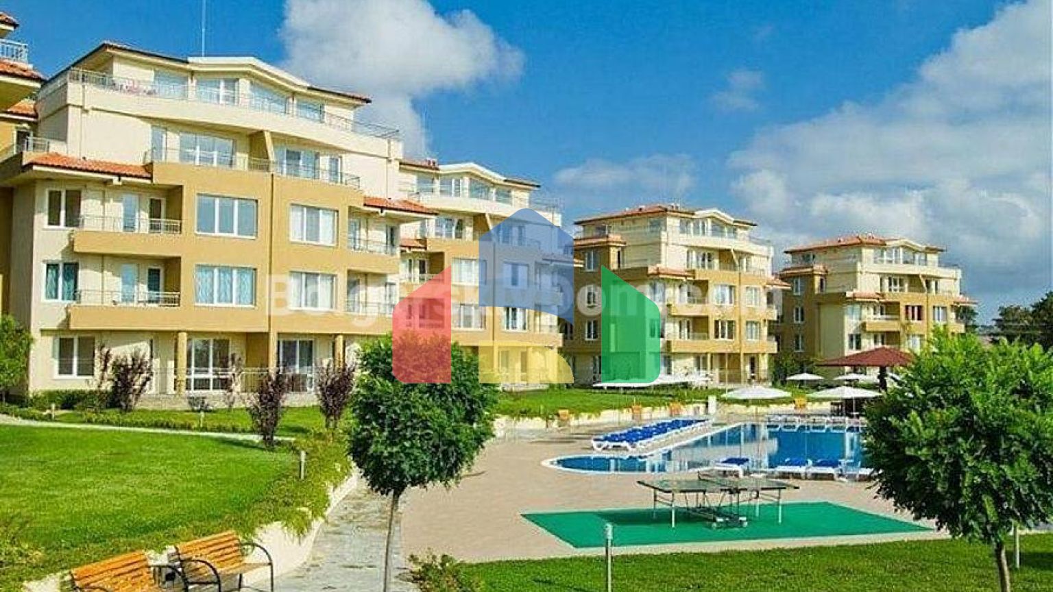 Двокімнатна квартира в Пайнс Біч Резорт