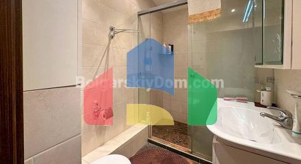 Трикімнатна квартира в Пайнс Біч