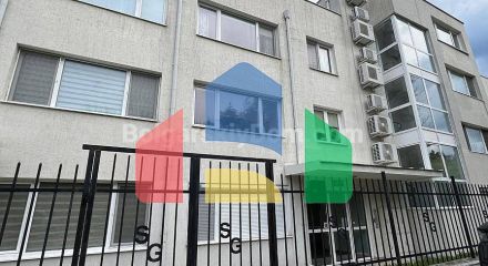 Трехкомнатная квартира в Бяле