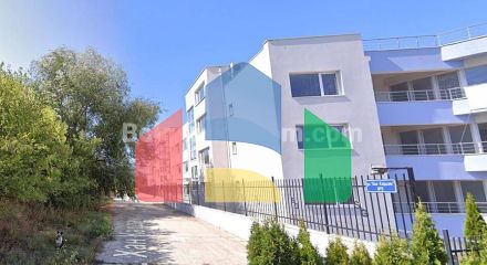 Трикімнатна квартира в Бялі