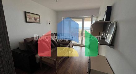 Трикімнатна квартира в Бялі