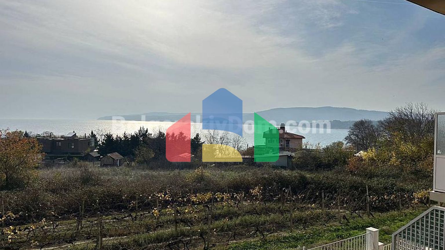 Трехкомнатная квартира в Аспро Марина