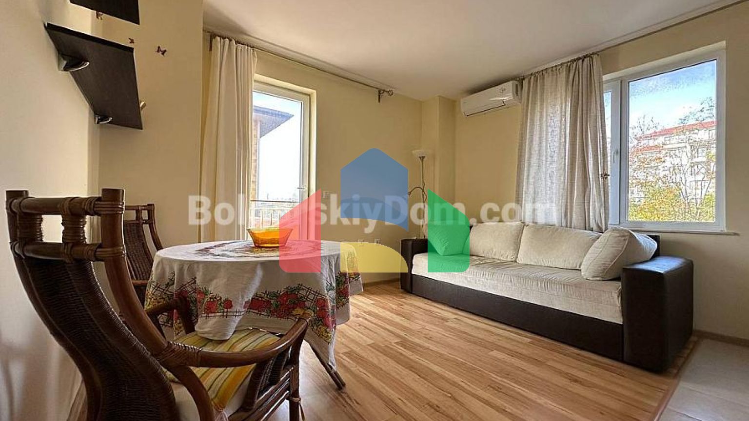 Трехкомнатная квартира в Аспро Марина