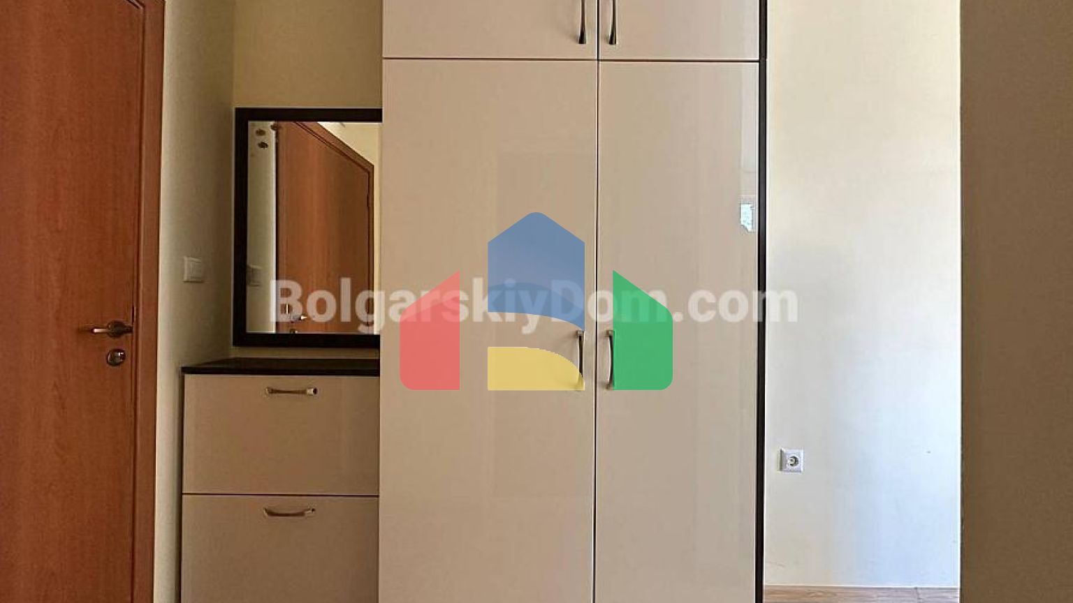 Трехкомнатная квартира в Аспро Марина