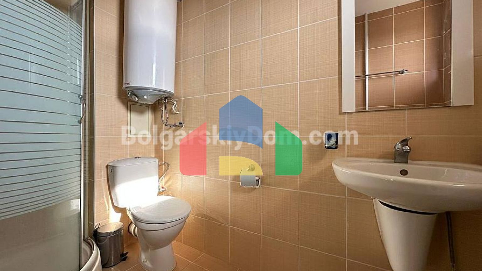 Трехкомнатная квартира в Аспро Марина