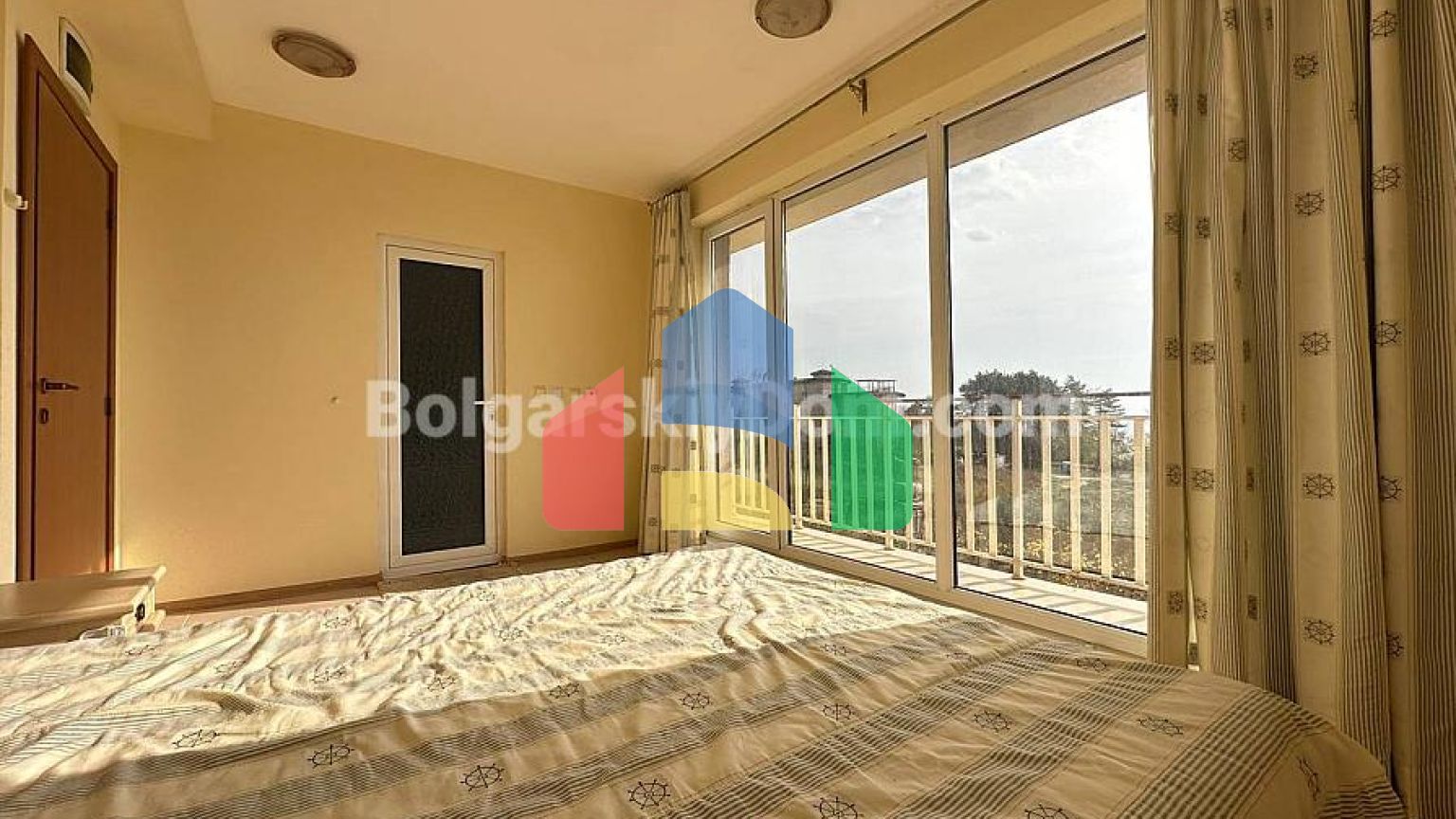 Трехкомнатная квартира в Аспро Марина