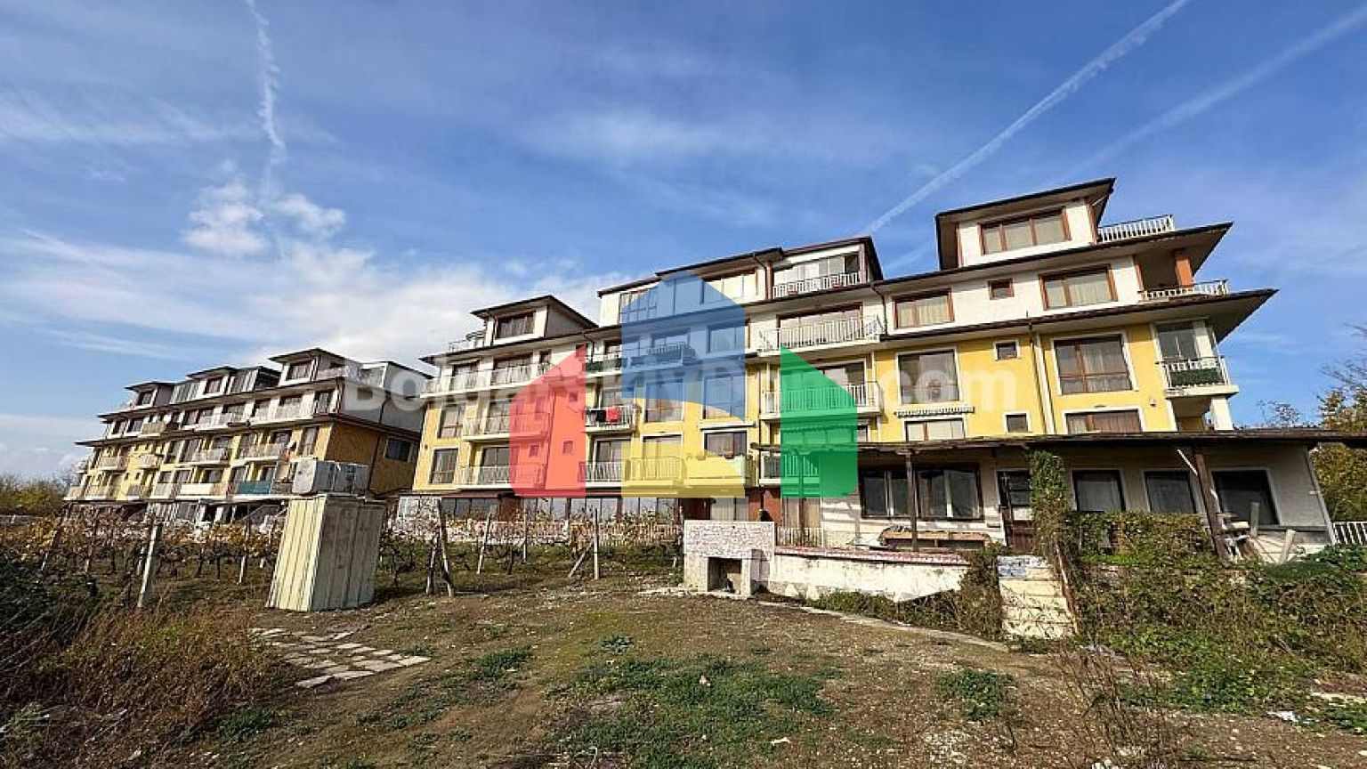 Трехкомнатная квартира в Аспро Марина