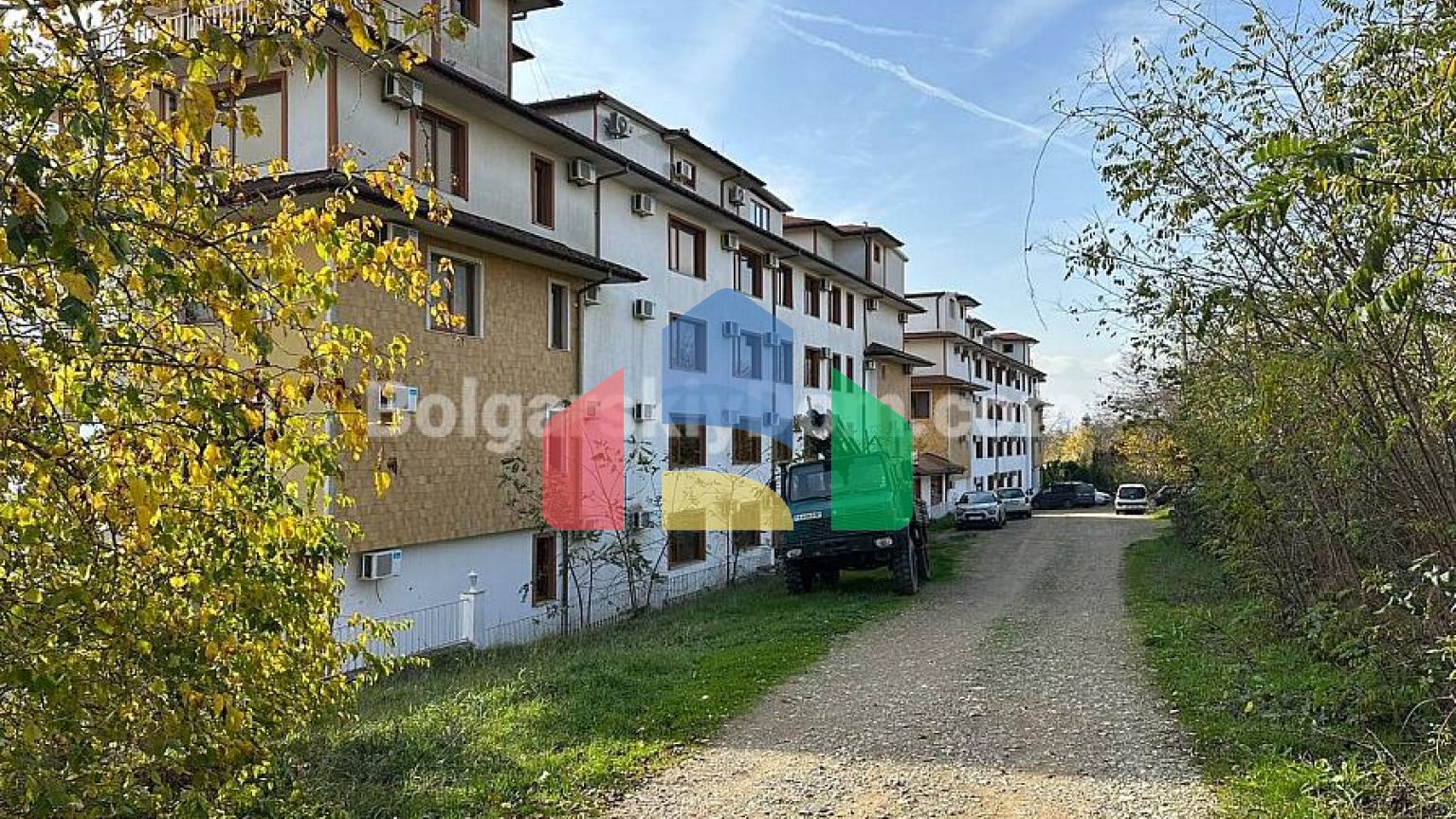 Трехкомнатная квартира в Аспро Марина