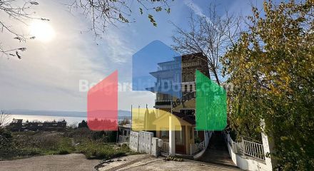 Трехкомнатная квартира в Аспро Марина