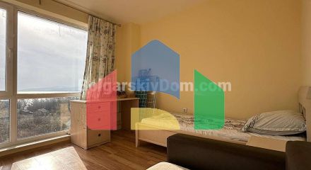 Трехкомнатная квартира в Аспро Марина