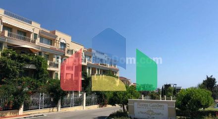 Трехкомнатная квартира во Флорес Гарден
