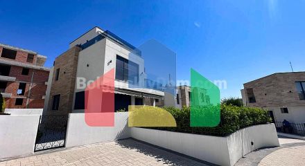 Будинки в Чорноморці