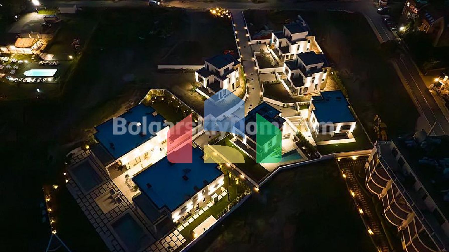 Будинки в Чорноморці