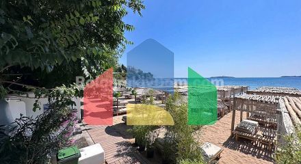 Будинки в Чорноморці