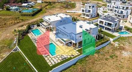 Будинки в Чорноморці