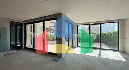 Таунхаус у Sunny Island