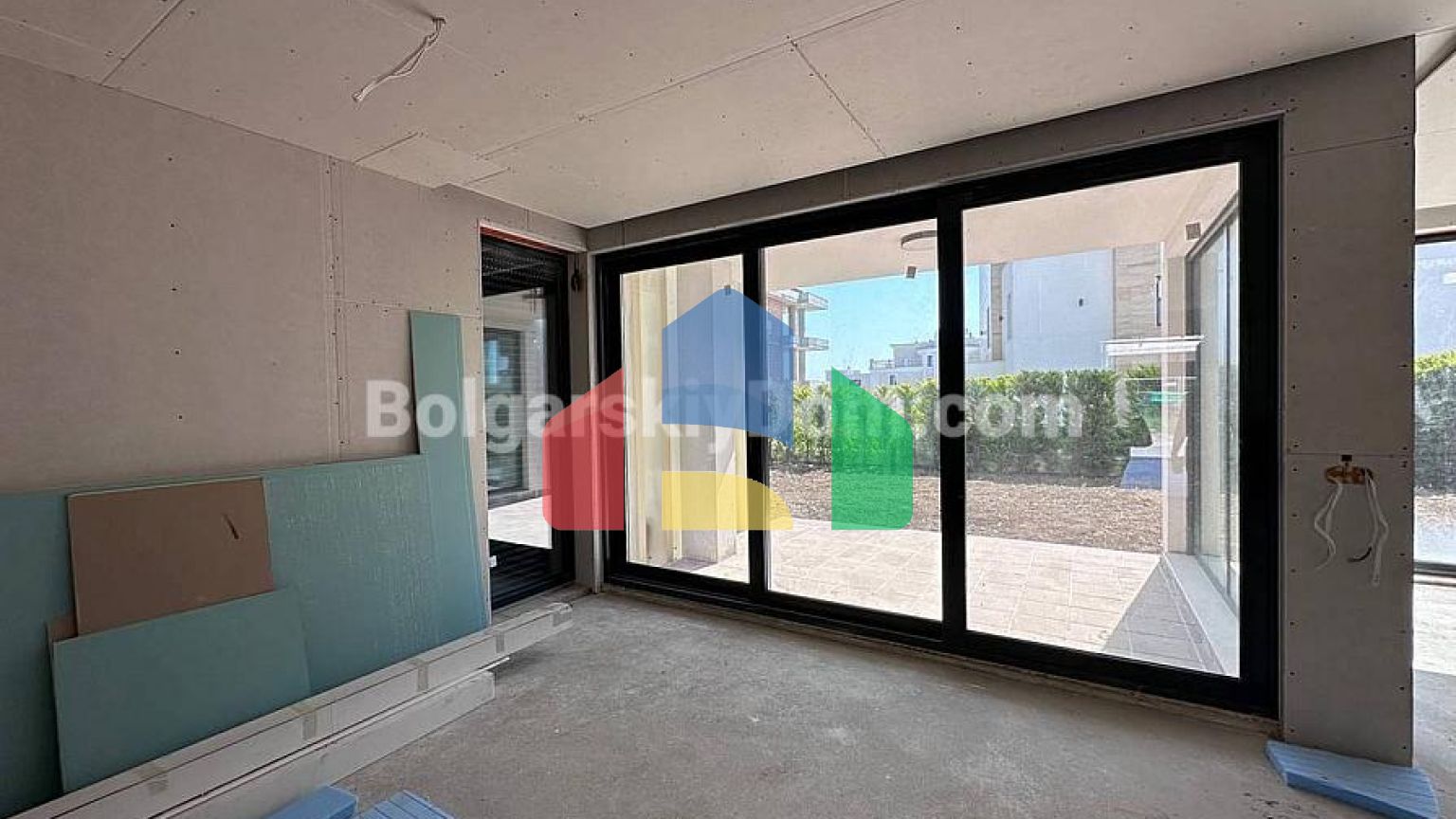 Таунхаус у Sunny Island