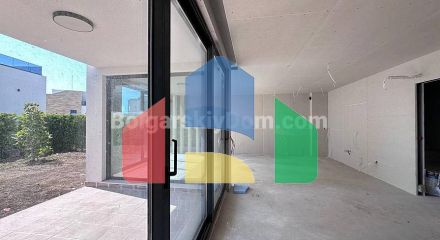 Таунхаус у Sunny Island