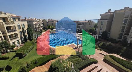 Трикімнатна квартира у Флорес Гарден