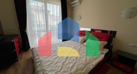 Дом в закрытом коттеджном поселке в Болгарии, локация Елените