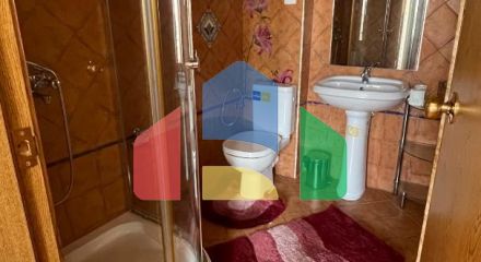 Дом в закрытом коттеджном поселке в Болгарии, локация Елените