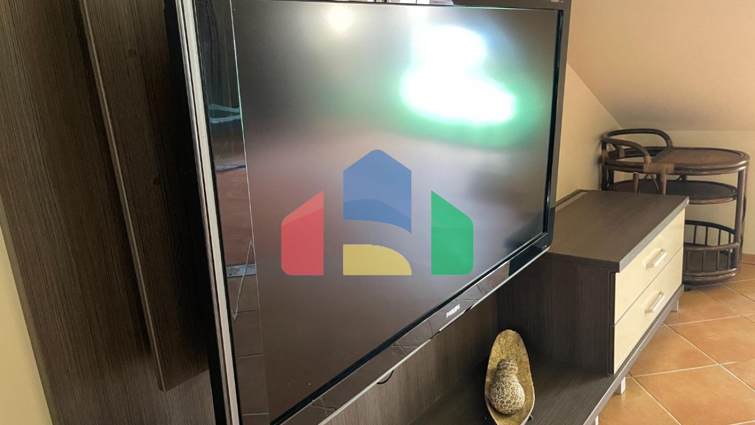 Таунхаус с приватным патио в закрытом коттеджном поселке в Болгарии, локация Елените