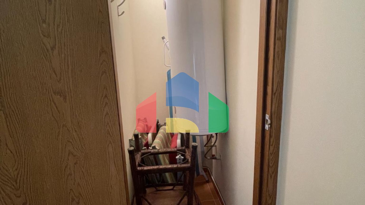 Таунхаус с приватным патио в закрытом коттеджном поселке в Болгарии, локация Елените