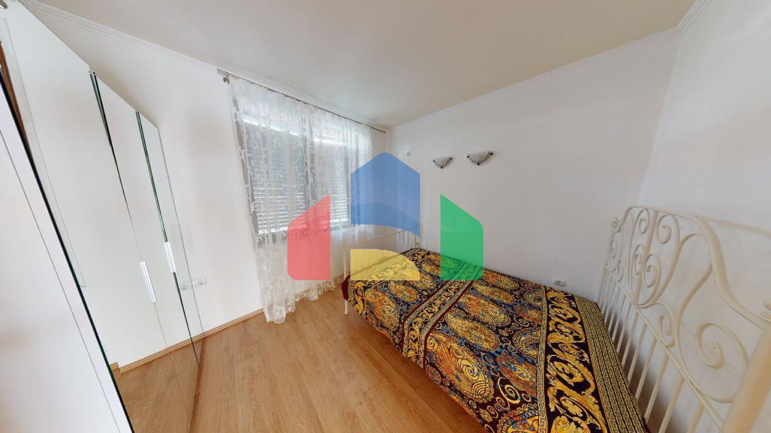 Просторный дом для отдыха в элитном комплексе 