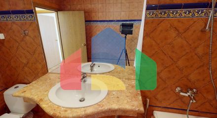 Просторный дом для отдыха в элитном комплексе 