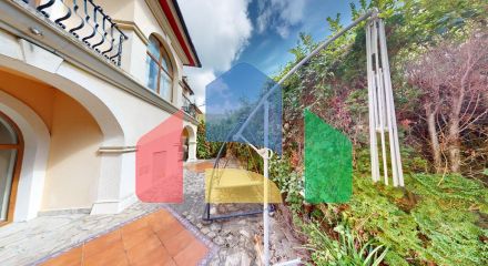 Просторный дом для отдыха в элитном комплексе 