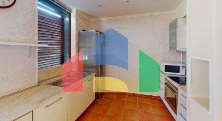 Просторный дом для отдыха в элитном комплексе 